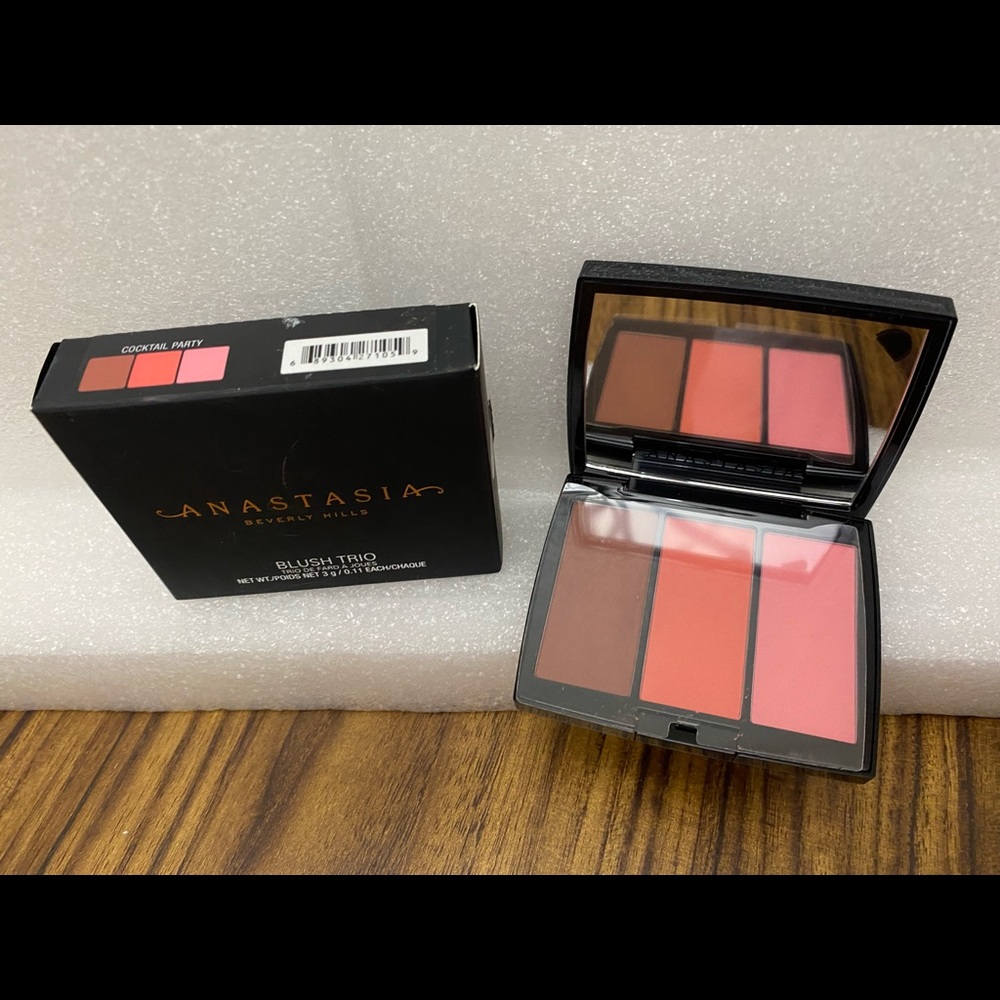 Anastasia Beverly Hills Blush Trio